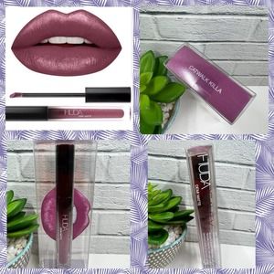 HUDA BEAUTY Demi Matte Cream Lipstick Plumping Pigment ‘Catwalk Killa’